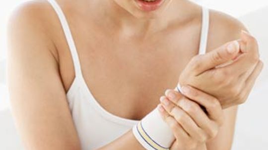 铁人三项运动员的非甾体抗炎药的风险是什么?”width=