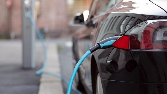 5 Outdated Myths About Buying and Owning Electric Cars