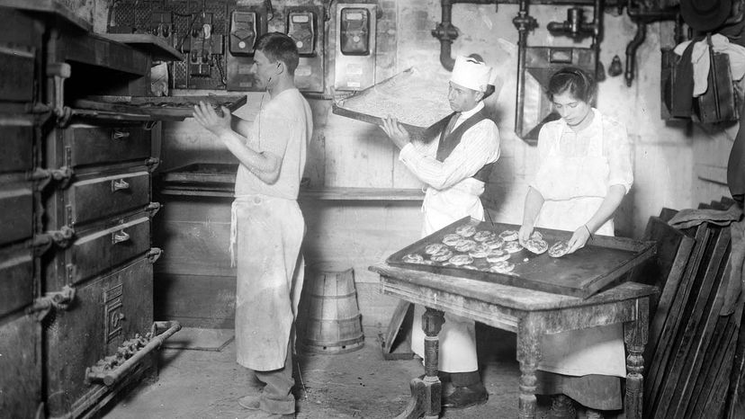 bakers in 20th century New York