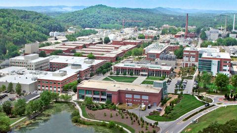 Oak Ridge, Tennessee: America's Secret Atomic City - Vimarsana News