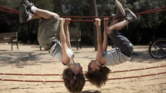 How to Make a Backyard Obstacle Course for Kids