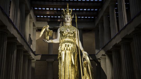 7 Facts About Crafty Athena, Favorite Daughter of Zeus