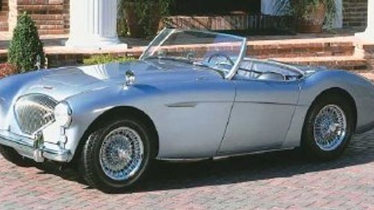 Austin-Healey”border=