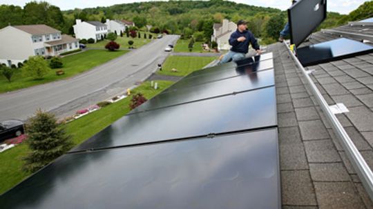 How Automatic Solar Panel Cleaning Systems Work