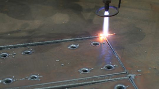 How Automotive Metal Cutting Works