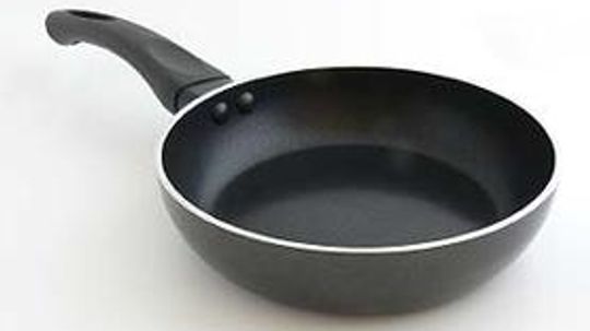 Should You Avoid Aluminum and Teflon Cookware?