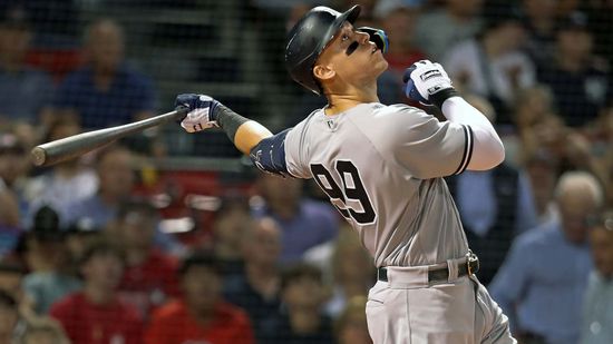 Yankees' Aaron Judge doubles twice in spring ga