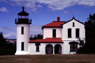 Admiralty Head lighthouse