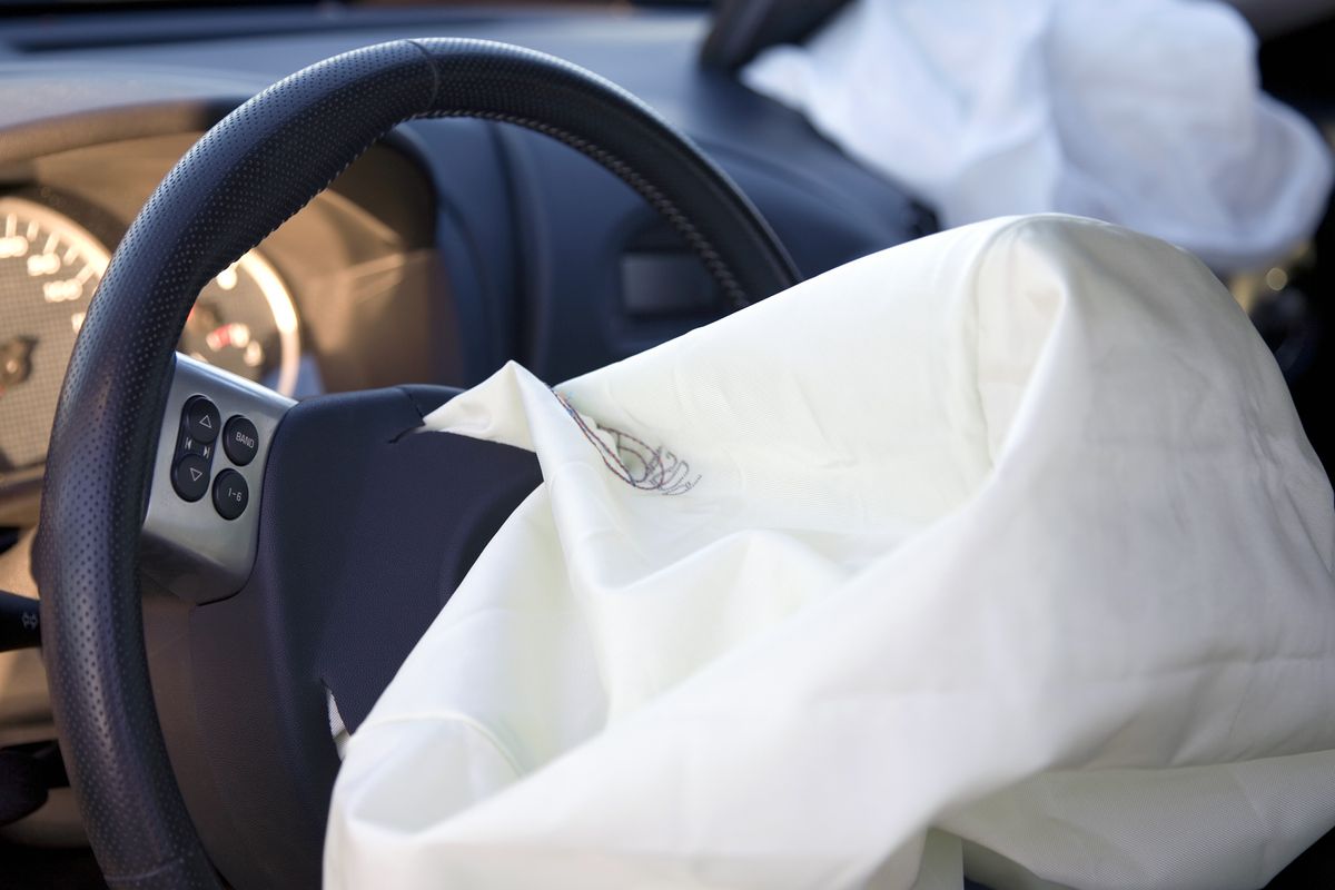 Did airbags make cars deadlier when they were introduced? HowStuffWorks