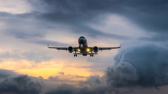 How Do Airline Pilots Know Turbulence Is Coming Up?