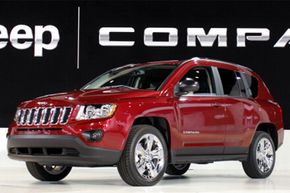 Jeep Compass在2011年底特律北美国际车展上亮相。18新利最新登入＂border=