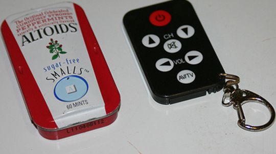 How to Make a Remote Control from an Altoids Tin