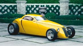 Larry Erickson's Aluma Coupe changed the way automakers thought about hot rods. See more hot rod pictures.