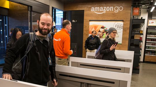 Know Before You Amazon Go That Your Privacy Will Be Low