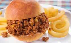 sloppy joe with curly fries