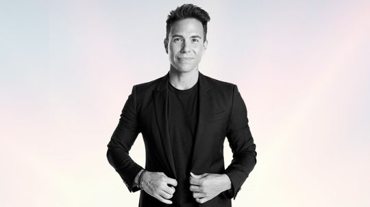 Hard Pivot: The Reinvention of Olympian Apolo Ohno