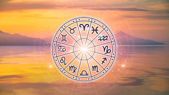 Cancer and Aquarius: Love Compatibility Insights and Challenges