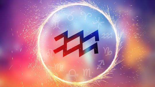 Aquarius Personality Guide: Strengths, Weaknesses, & Compatibility