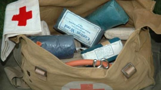 What's in an Army first aid kit?