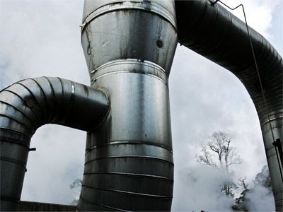 Geothermal steam pipe