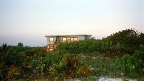 NASA's Astronaut Beach House Is a Little-known Gem of Space History - Vimarsana News