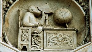 astronomer marble sculpture
