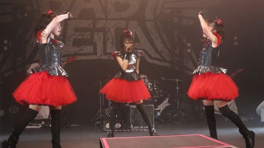 BABYMETAL: Three Japanese Girls Make Heavy Metal Cute