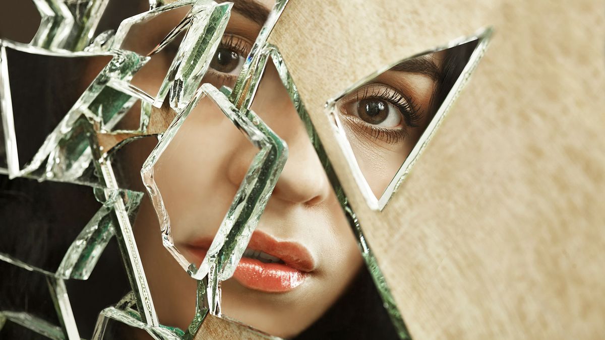 Why Is a Broken Mirror Bad Luck? HowStuffWorks