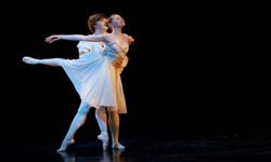 Birmingham Royal Ballet dancers Joseph Caley and Jenna Roberts perform a pas de deux from &quot;Romeo and Juliet.&quot;