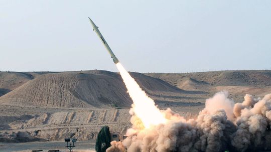 The Simple Difference Between Ballistic Missiles and Cruise Missiles