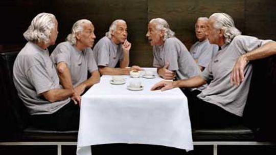 我们应该银行非凡的人对克隆的基因吗?”width=