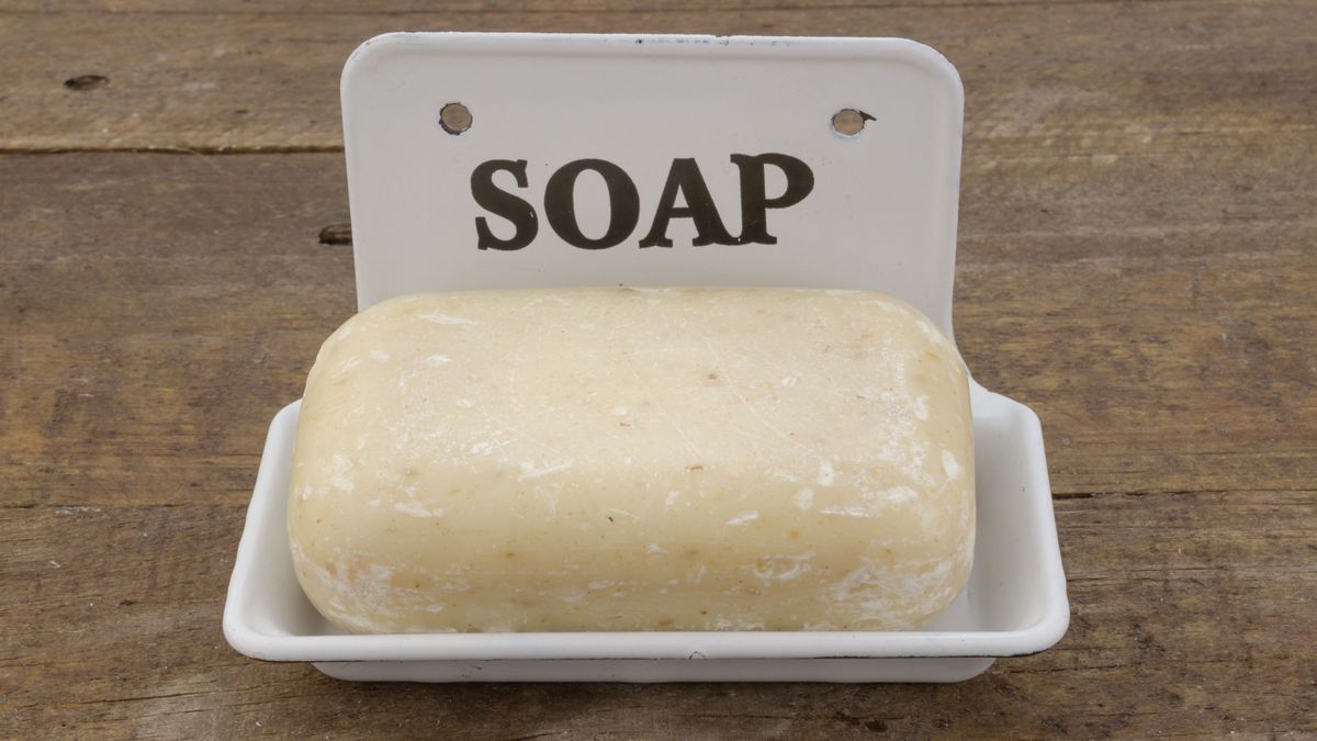 Does bar soap work better than liquid soap? HowStuffWorks