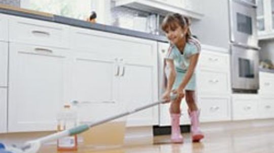 10 Ways to Clean Floors, Furniture and Glassware with Bathroom Stuff