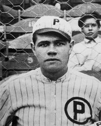 Babe Ruth posing for photo in 1914