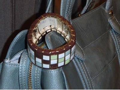 match blue bracelet with purse