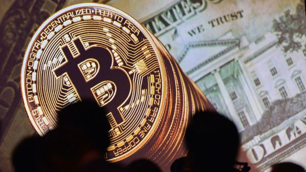 Bitcoin, U.S. currencies