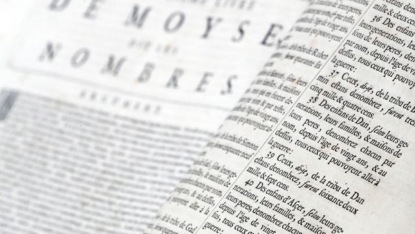 French Bible is open to the Book of Numbers