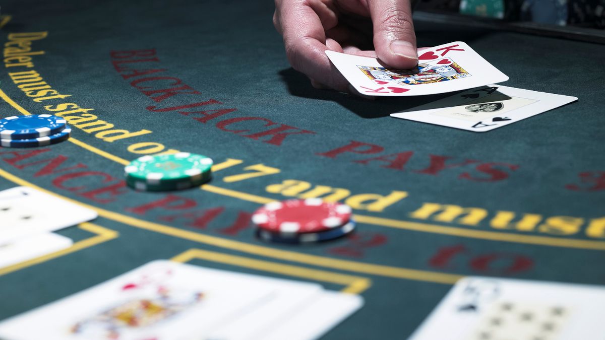 Card Counting - How Blackjack Works   HowStuffWorks