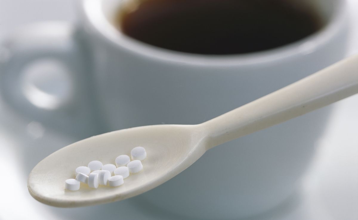 Do artificial sweeteners raise your blood sugar?