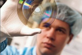How Blu-ray Optical Discs Work - Kintronics