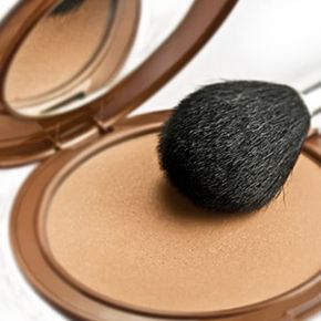 cosmetic brush blush