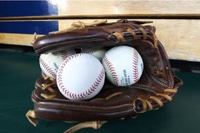 A detailed view of the custom Rawlings baseball glove worn by News Photo  - Getty Images