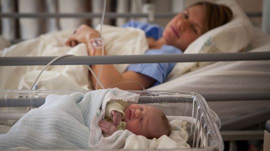 More C-Sections Complicate Human Ability to Give Birth, Study Suggests