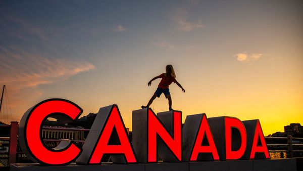 Canada sign at the waterfront of the Inner Harbour of Victoria, Vancouver Island 