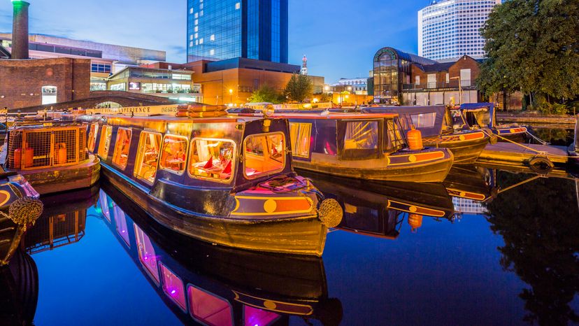 canal dinner cruises