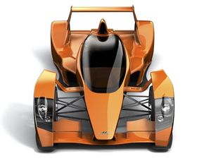 Caparo T1的前视图。”border=