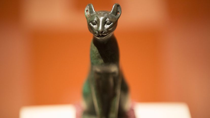 bronze statuette of a cat