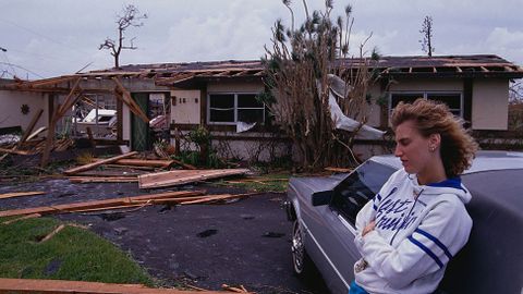 What It's Like to Experience a Category 5 Hurricane - Vimarsana News