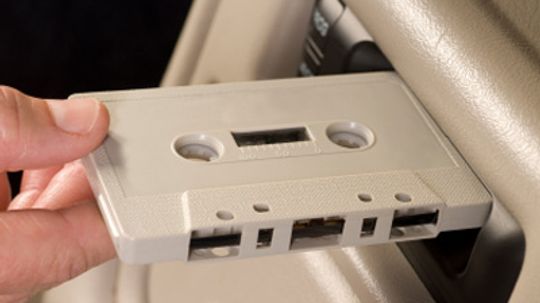 5 Best Options for Playing a CD in Your Car if You Only Have a Cassette Tape Player