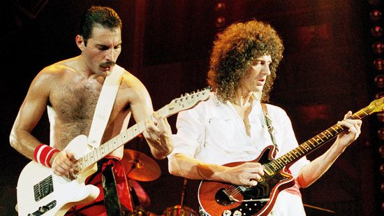 把剃须刀,伙计们!胸毛回来了”class=